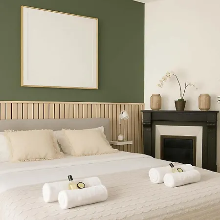 아파트 Spacious & Chic Flat With Elevator Access - 파리